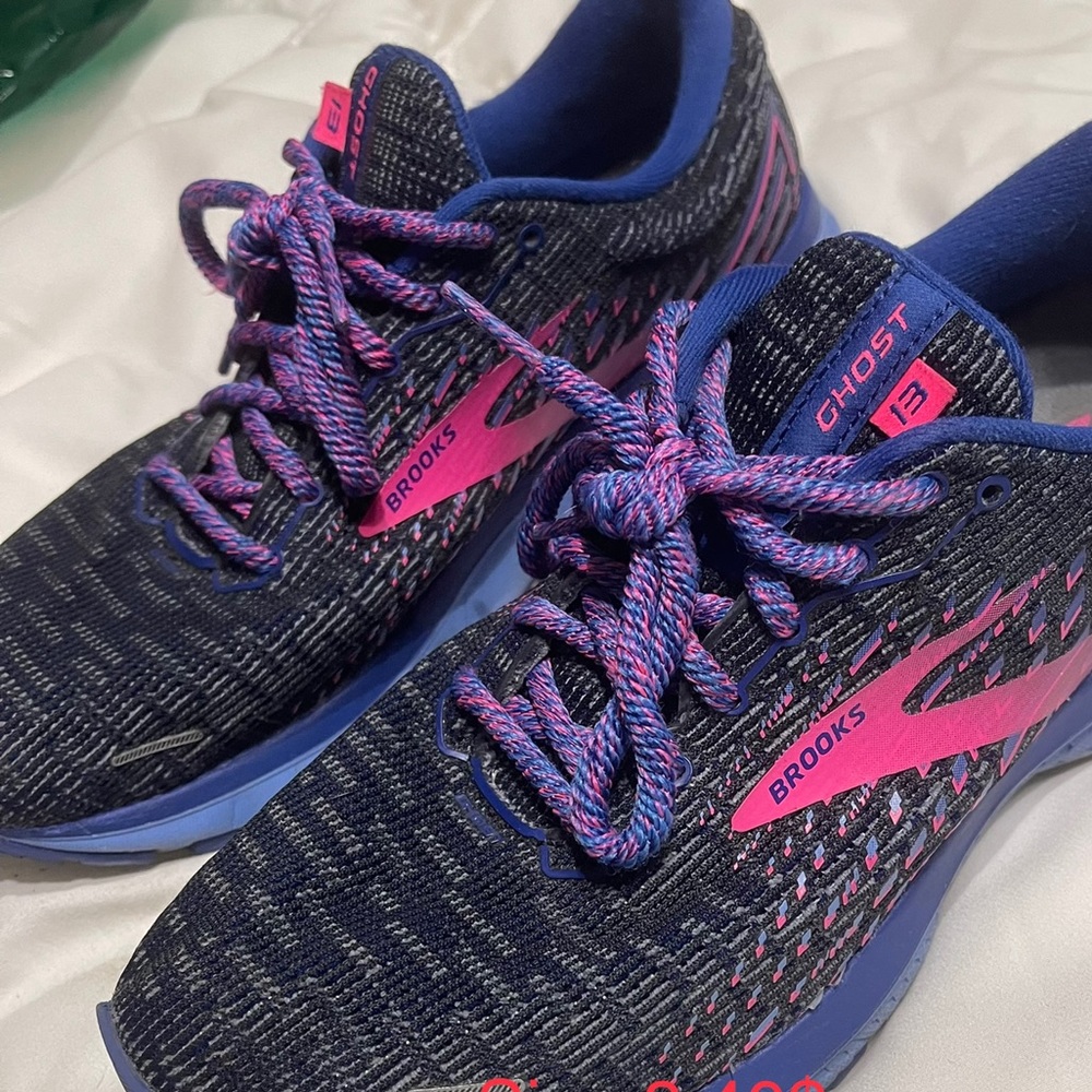 Brooks Ghost